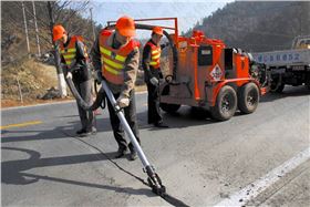 道路灌縫膠